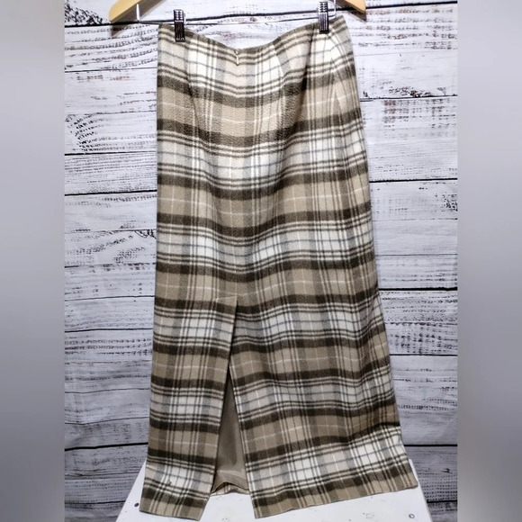 Nine & Co Pencil Skirt in Brown Cream size 8 Plaid Wool Maxi‎ Office - Picture 3 of 4